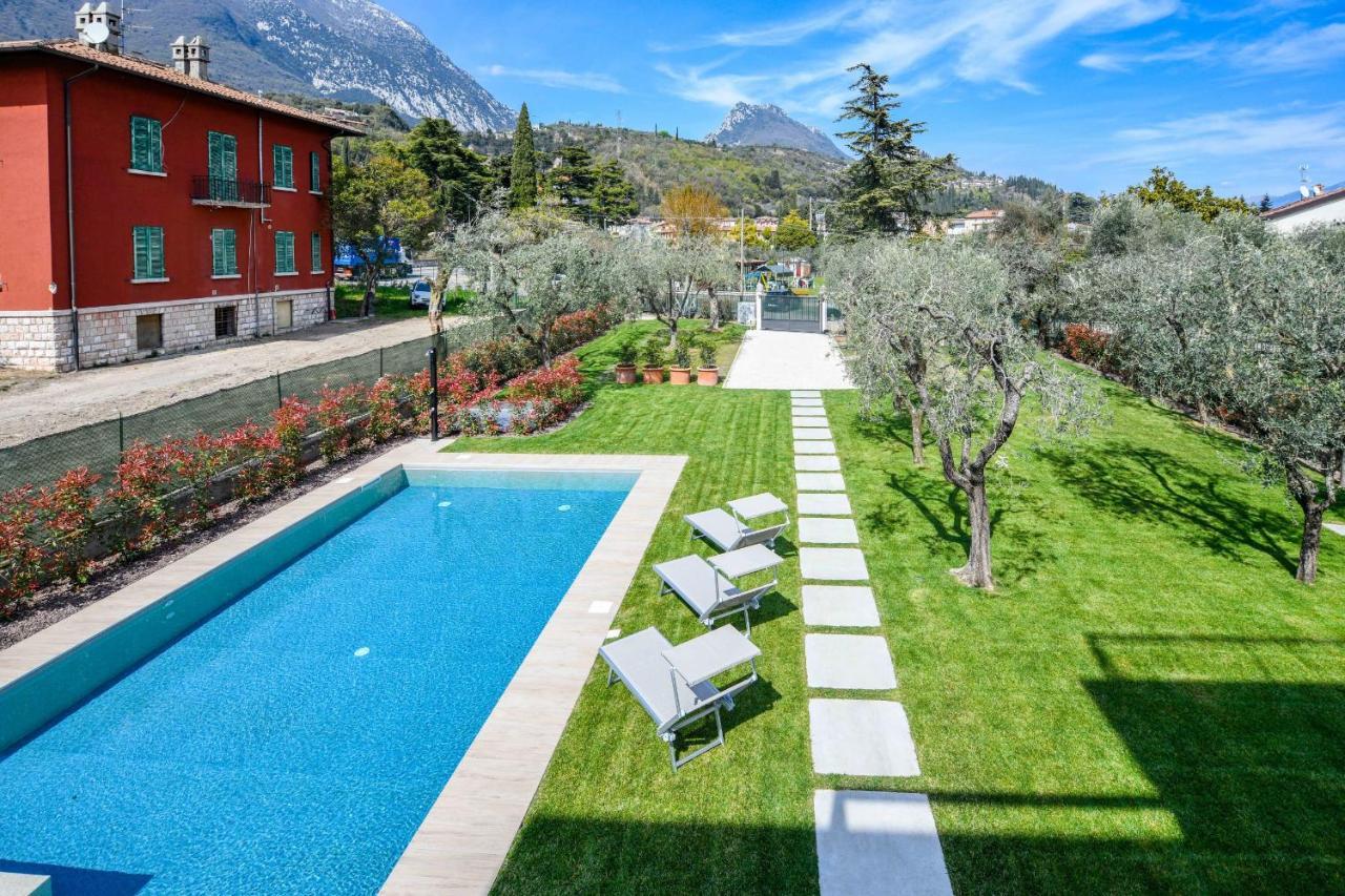 Maison Bellini 2 Тосколано-Мадерно Екстер'єр фото
